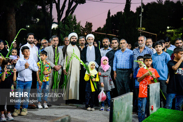 آیین مهمانی لاله ها در اصفهان