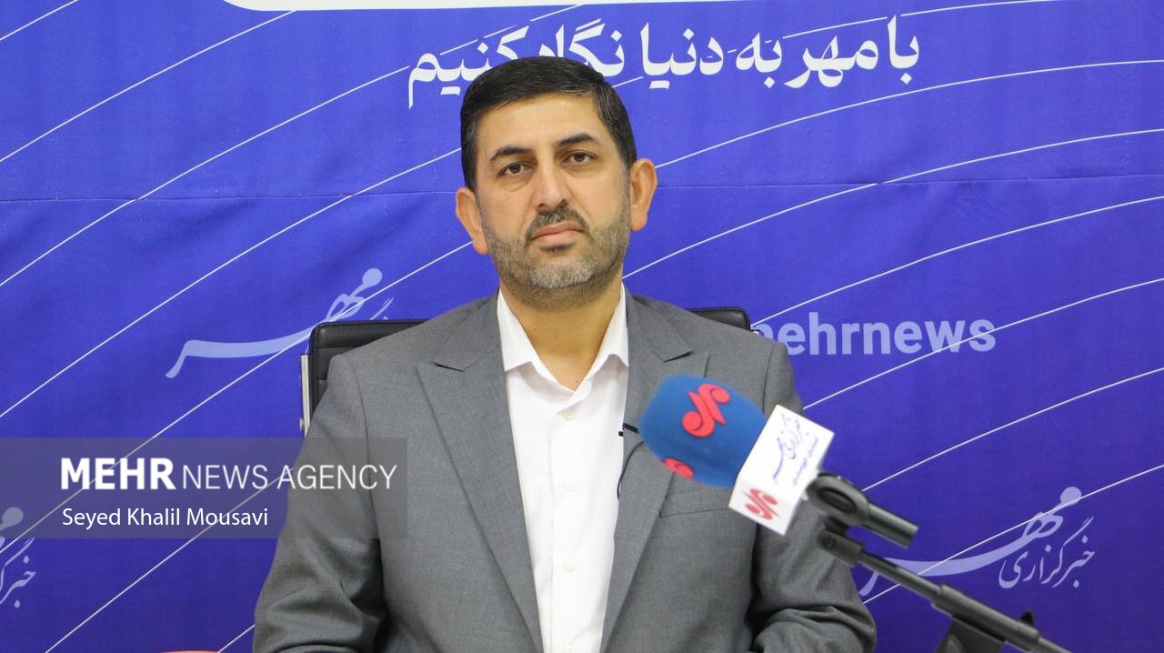 استفاده از ظرفیت بنگاههای کوچک گام مهمی در مسیر مردمیسازی اقتصاد است استفاده از ظرفیت بنگاههای کوچک گام مهمی در مسیر مردمیسازی اقتصاد است