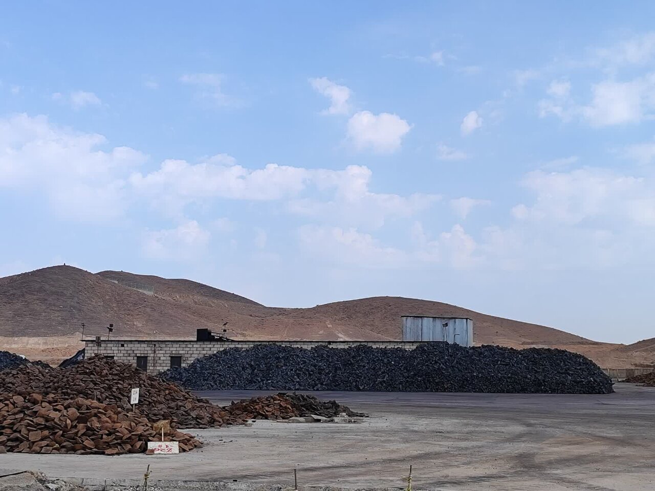 سرمایههای خارجی برای اشتغال زایی در خوسف/توسعه لنگ زیرساخت است