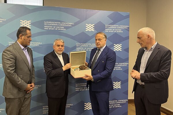 گرجستان نیازمند تفاهمنامه همکاری فرهنگی با ایران است گرجستان نیازمند تفاهمنامه همکاری فرهنگی با ایران است