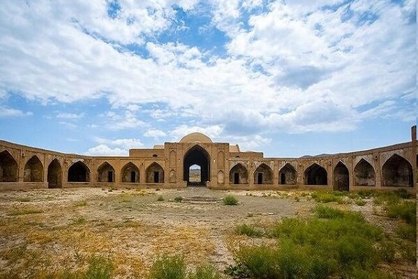 مرمت کاروانسرای گمرک در بازار بزرگ کاشان