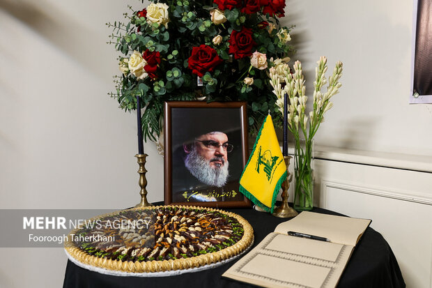 مراسم عرض تسلیت شهادت سید حسن نصرالله در دفتر حزبالله لبنان 23