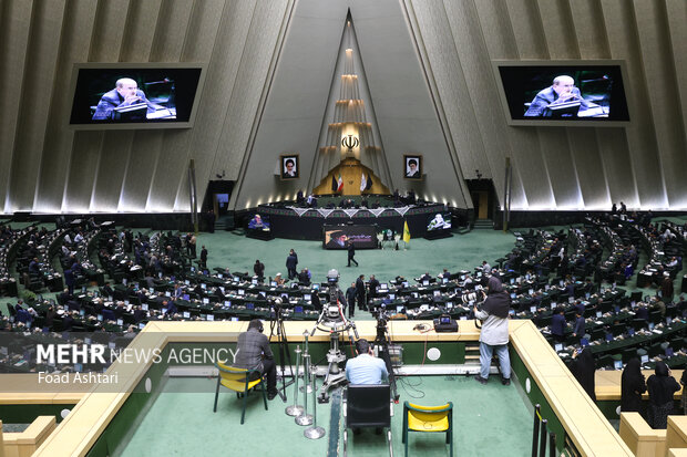 صحن علنی مجلس شورای اسلامی 35