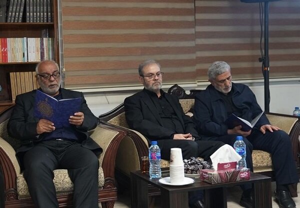 Tümgeneral Kaani, Hizbullah Ofisine taziye ziyaretinde bulundu Tümgeneral Kaani, Hizbullah Ofisine taziye ziyaretinde bulundu