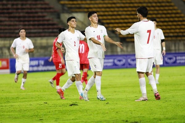 İran, Moğolistan'ı 8-0 devirdi