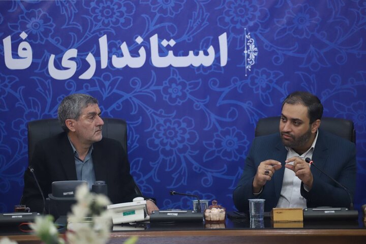 استان فارس رتبه برتر شاخصهای اشتغال کشور را کسب کرد استان فارس رتبه برتر شاخصهای اشتغال کشور را کسب کرد