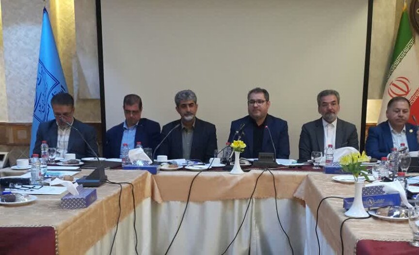ایجاد پایگاه جهانی صنایعد ستی در ریسباف / رشد منفی گردشگری اصفهان 2