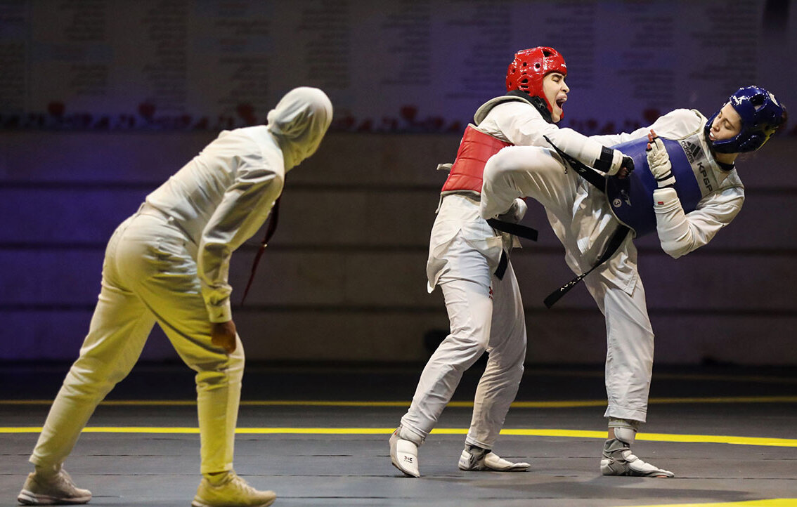 women taekwondo