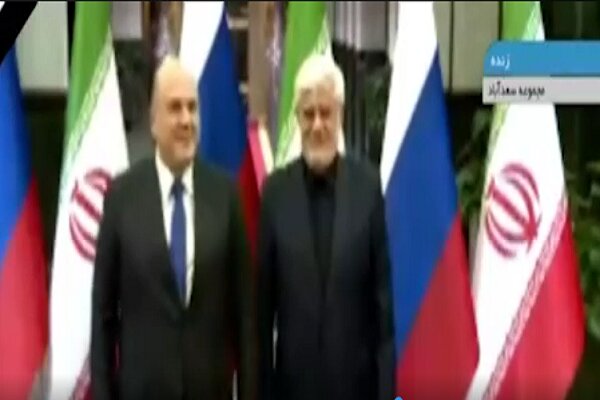 Rusya Başbakanı Tahran'da karşılandı Rusya Başbakanı Tahran'da karşılandı