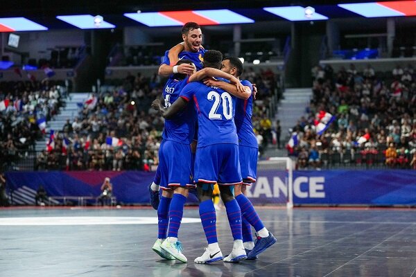 تاریخسازی حریف ایران با شکست پاراگوئه / فرانسه به نیمه نهایی رسید