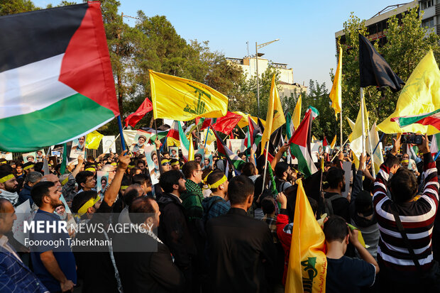 دسته بزرگ عزاداری مردمی دانشجویی