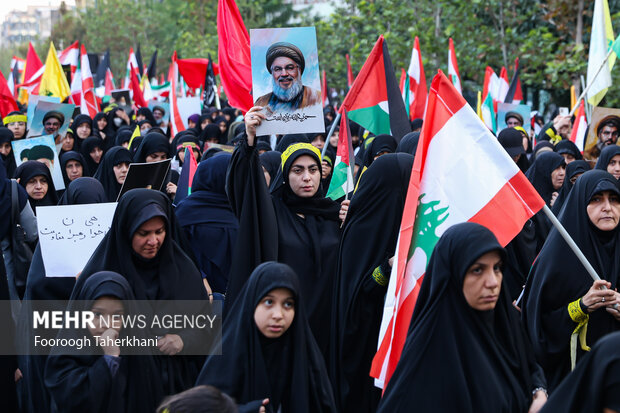 دسته بزرگ عزاداری مردمی دانشجویی