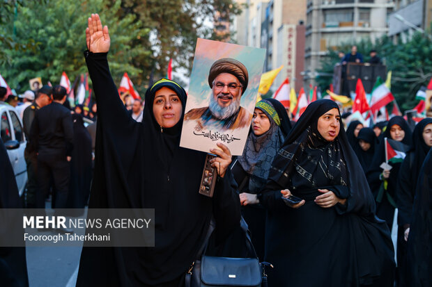 دسته بزرگ عزاداری مردمی دانشجویی