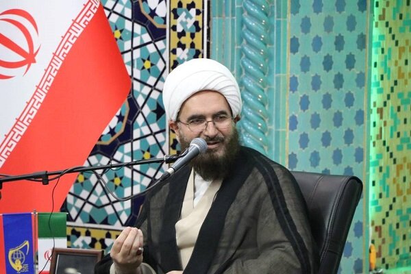 حاج علی اکبری: رکن اصلی تحول مساجد، امام جماعت است حاج علی اکبری: رکن اصلی تحول مساجد، امام جماعت است