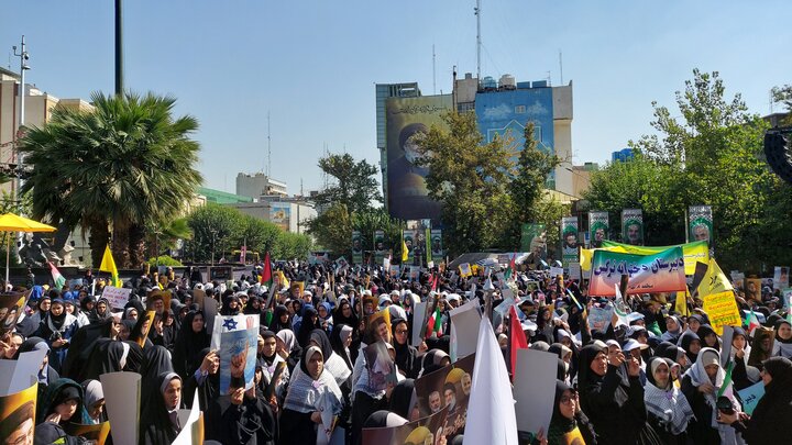 İsrail'in Lübnan saldırıları Tahran'da protesto edildi