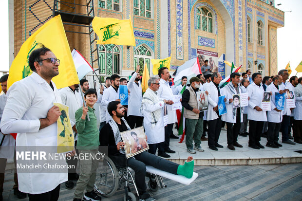 تجمع کادر درمان مشهد برای اعزام به لبنان