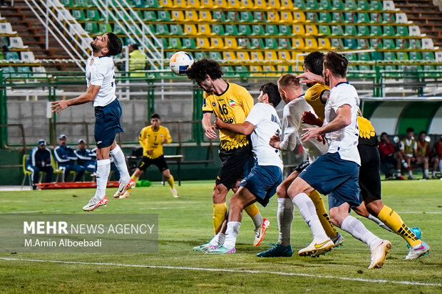داوران عمانی قاضی بازی استقلال تاجیکستان و سپاهان شدند داوران عمانی قاضی بازی استقلال تاجیکستان و سپاهان شدند