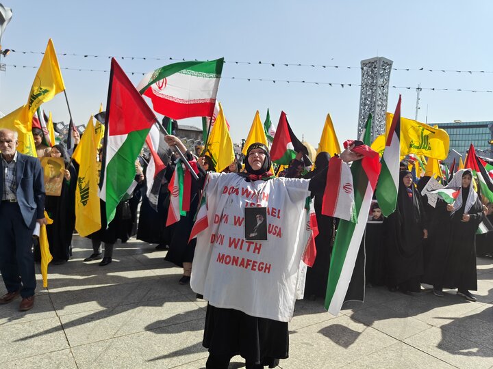 ندای «مرگ بر اسرائیل» در اجتماع حمایت از وعده صادق2 طنین انداز شد