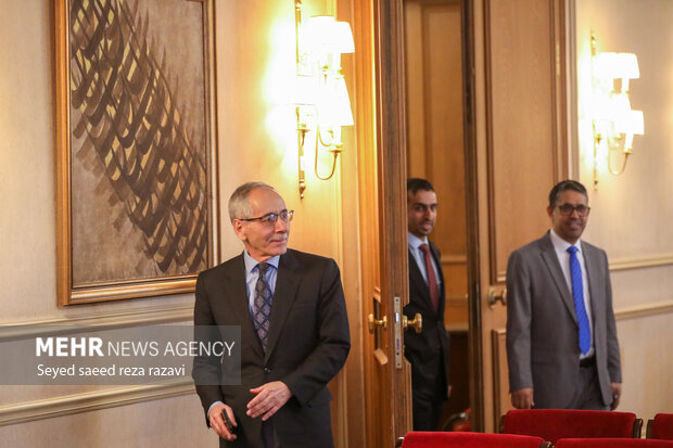 نشست توجیهی معاون سیاسی وزیر امورخارجه با سفرا 2