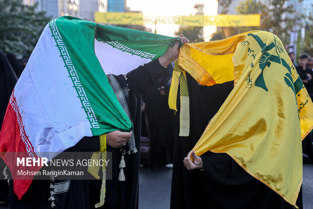 راهپیمایی دانشجویی در حمایت از رزمندگان مقاومت و عملیات وعده صادق 27