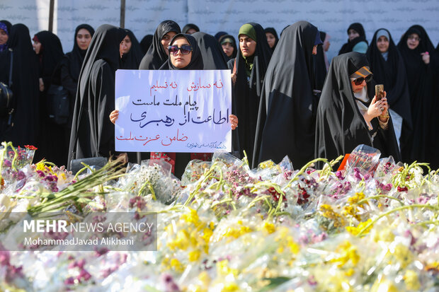 آخرین روز مراسم ادای احترام به شهید سیدحسن نصرالله درمیدان فلسطین