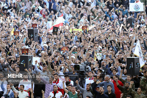 اقامه نماز جمعه به امامت رهبر معظم انقلاب اسلامی 2