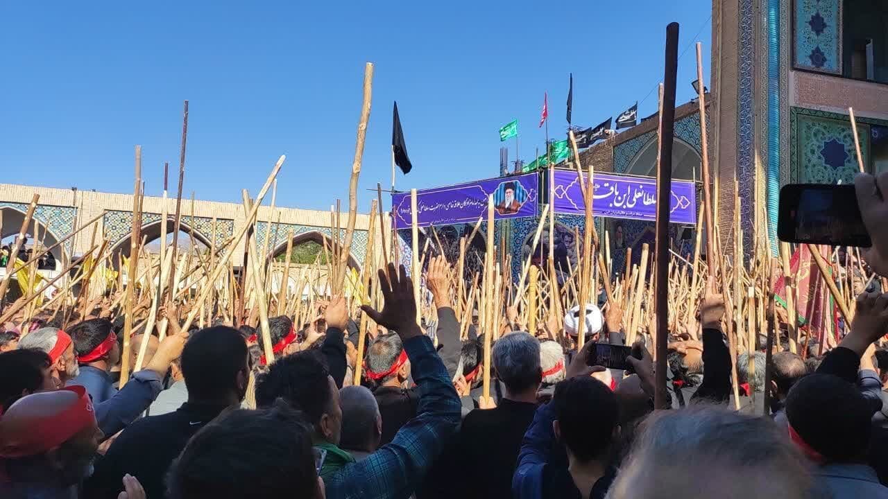 جلوهگاه عشق هزارساله؛ آیین جهانی قالیشویان در مشهد اردهال برگزار شد