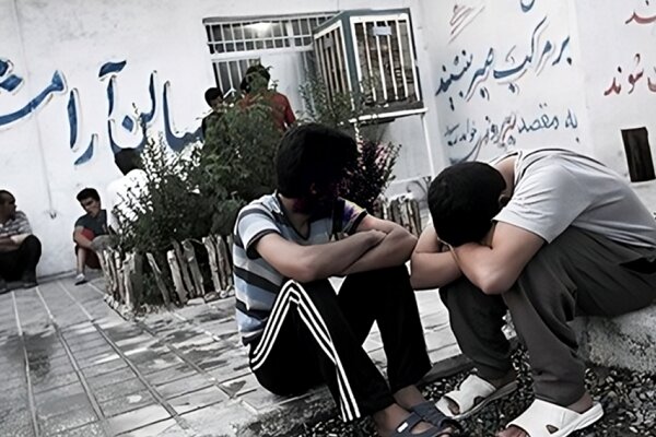 آگاهی بخشی از بروز معضلات اجتماعی جلوگیری میکند