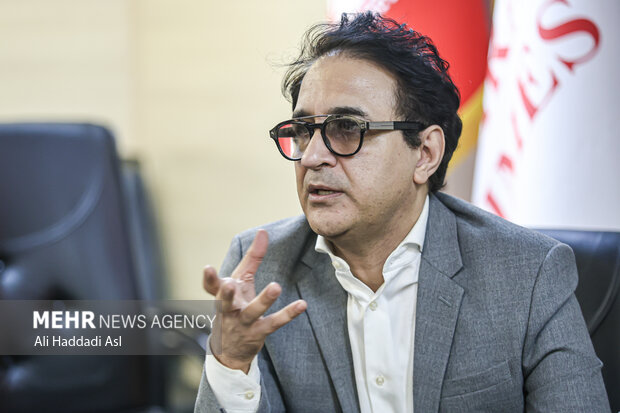 جنجال را برای فیلمهای خودم دوست دارم/ «هفت» های قبلی ضدسینما بود