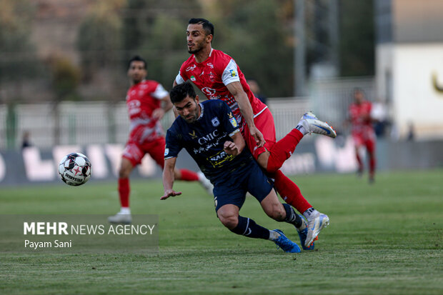 لیگ برتر فوتبال – پرسپولیس و چادرملو