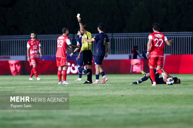 لیگ برتر فوتبال – پرسپولیس و چادرملو