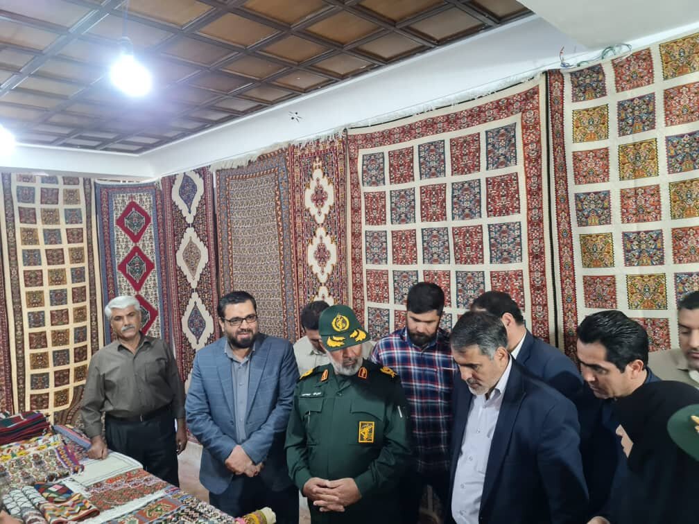 نمایشگاه پوشاک ایرانی اسلامی با عنوان «فردخت» در سنندج برپا شد