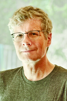 UCLA Professor of Urban Planning and Sociology Chris Tilly