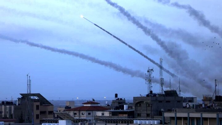 Hamas launches massive attack on Israeli bases