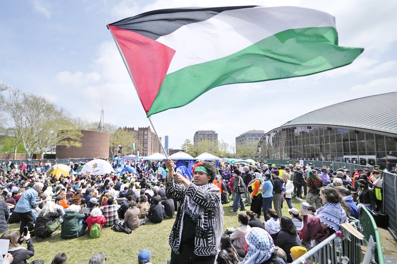 pro palestinian students in US