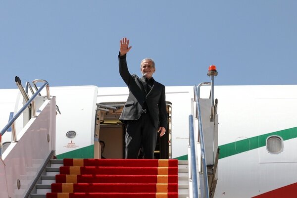 Cumhurbaşkanı Pezeşkiyan Rusya yolcusu Cumhurbaşkanı Pezeşkiyan Rusya yolcusu