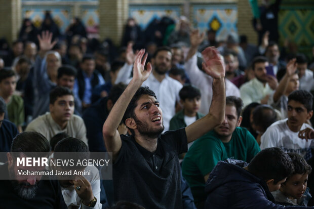 اجتماع بزرگ «لبیک یا خامنه ای»