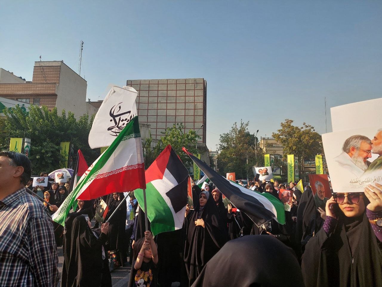 تجمع دختران انقلاب در محکومیت جنایات رژیم صهیونیستی تجمع دختران انقلاب در محکومیت جنایات رژیم صهیونیستی