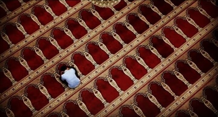 مستند «دینداری» کاوشی در وضعیت دینداری مردم رونمایی میشود