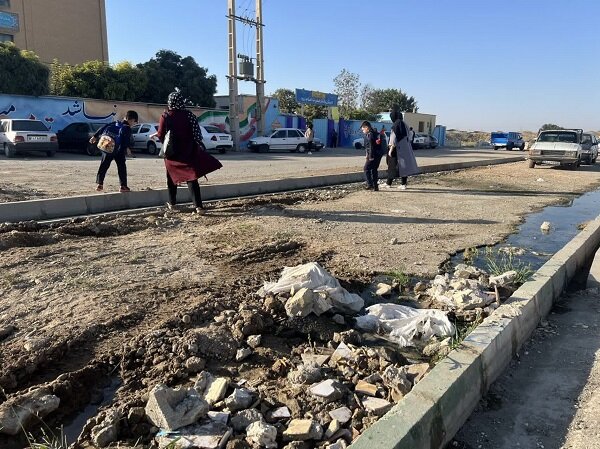 روایتی تلخ از پدیده زیستمحیطی در حوالی یک مدرسه