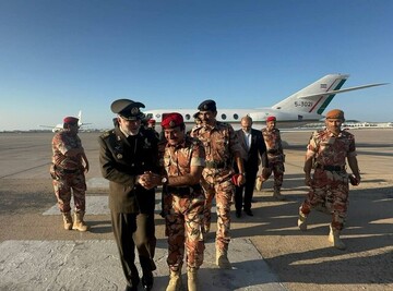 Senior Iranian general goes to Oman for joint military drill
