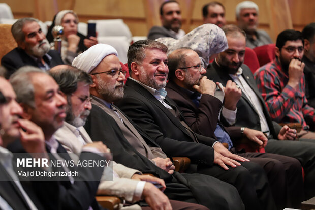 آیین اختتامیه جشنواره ملی «دادخند» در یزد
