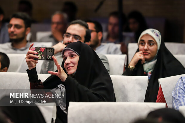 آیین اختتامیه جشنواره ملی «دادخند» در یزد
