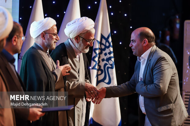 آیین اختتامیه جشنواره ملی «دادخند» در یزد