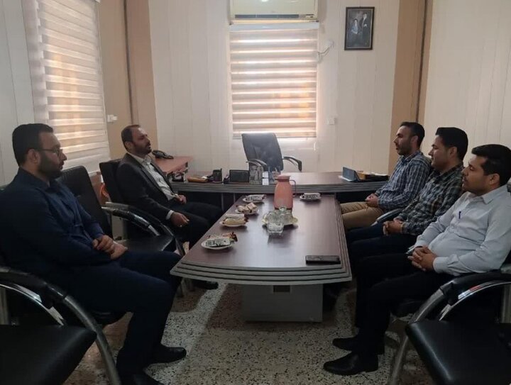 جلب رضایت مردم اولویت کار مسئولان باشد جلب رضایت مردم اولویت کار مسئولان باشد