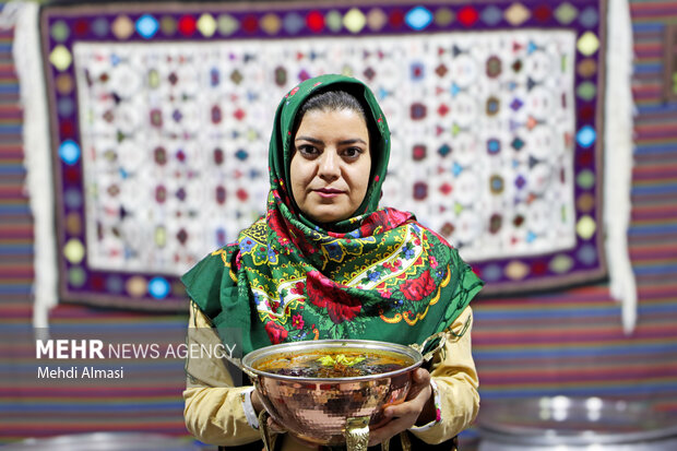 هفدهمین جشنواره ملی آش ایرانی
