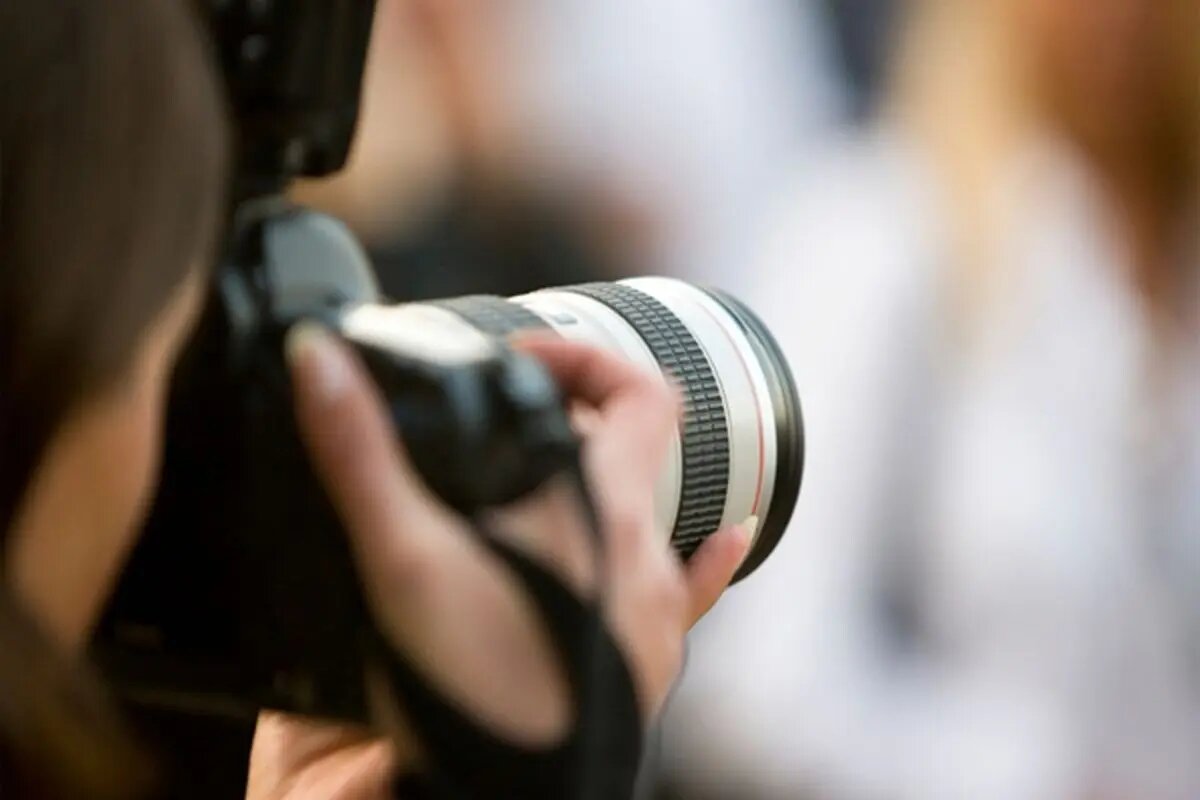 عکاسان اصفهان زیر سایه رقابت مجازی و قراردادهای غیرقانونی تالارها