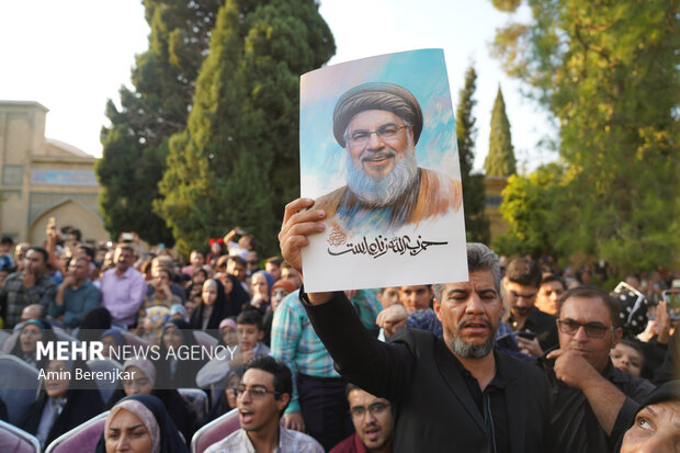 
Commemorating Hafez at his tomb in Shiraz