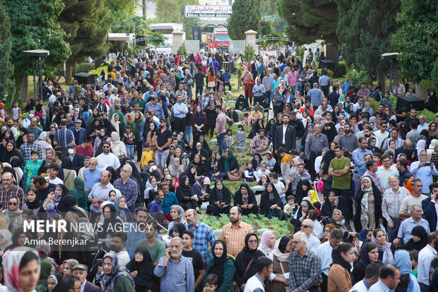 
Commemorating Hafez at his tomb in Shiraz