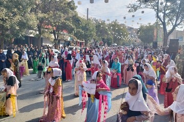 حەڤدەهەمین مێهرەجانی شانۆی سەرشەقامی مەریوان دەستیپێکرد